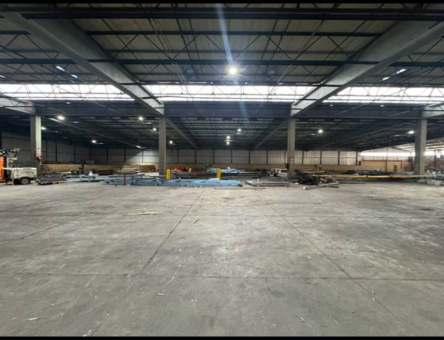 6,500M² WAREHOUSE FOR SALE IN MOBENI